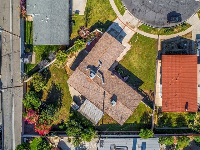 1049 N Macneil, San Fernando, CA 91340