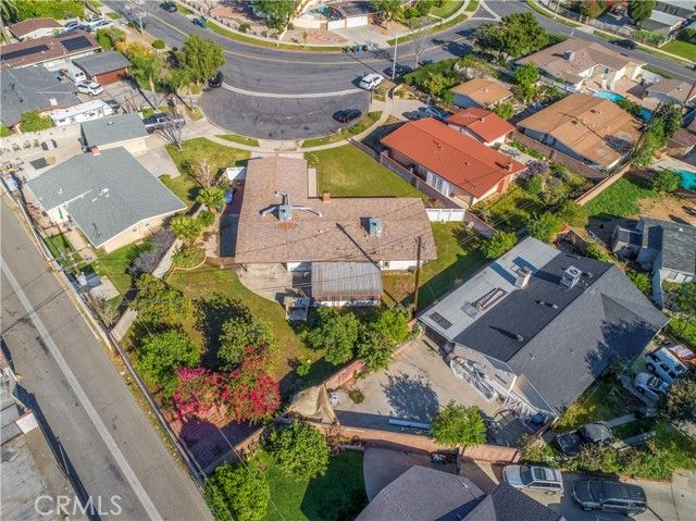 1049 N Macneil, San Fernando, CA 91340