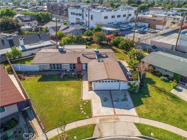 1049 N Macneil, San Fernando, CA 91340