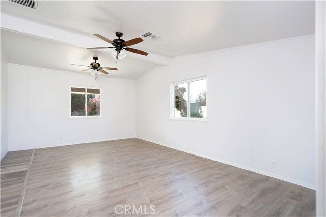 1049 N Macneil, San Fernando, CA 91340