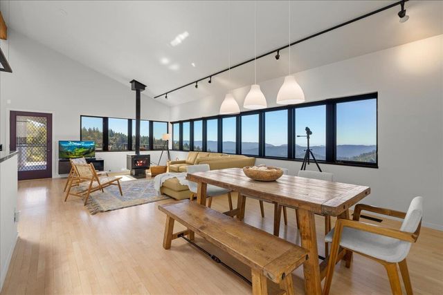 12336 Indian Rock Way, Los Gatos, CA 95033