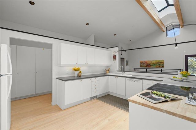 12336 Indian Rock Way, Los Gatos, CA 95033