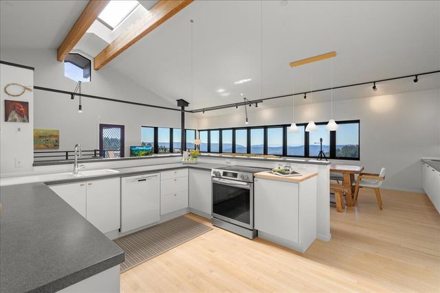 12336 Indian Rock Way, Los Gatos, CA 95033