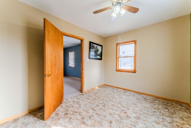 1886 S 75 E Road, Wabash, IN 46992