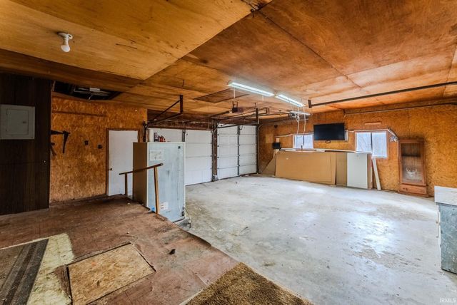 1886 S 75 E Road, Wabash, IN 46992