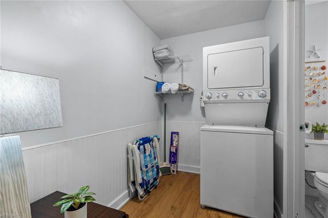 1427 W Ocean View AVE, Norfolk, VA 23503