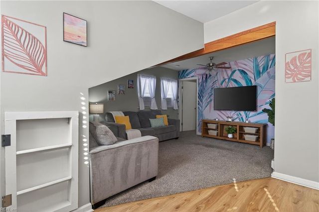 1427 W Ocean View AVE, Norfolk, VA 23503