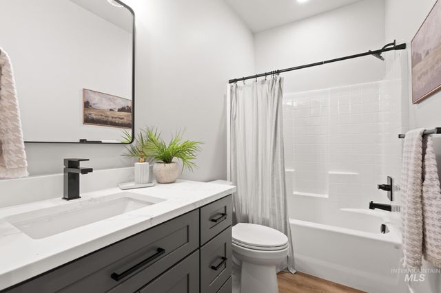 2101 S Pacific St, Boise, ID 83705