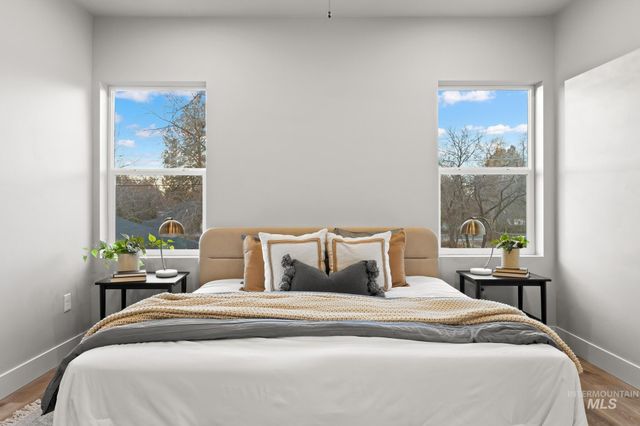 2101 S Pacific St, Boise, ID 83705