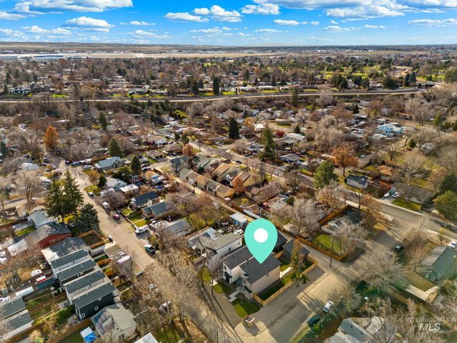 2101 S Pacific St, Boise, ID 83705