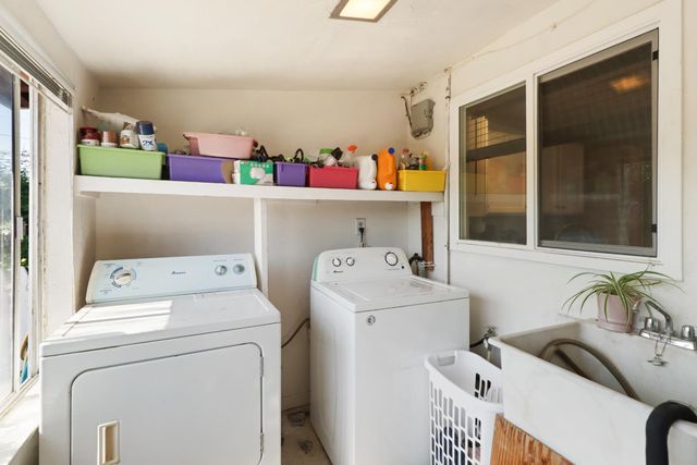 6505 Channing Dr, North Highlands, CA 95660