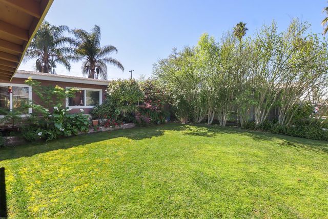 6505 Channing Dr, North Highlands, CA 95660