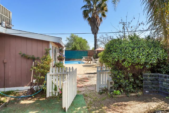 6505 Channing Dr, North Highlands, CA 95660