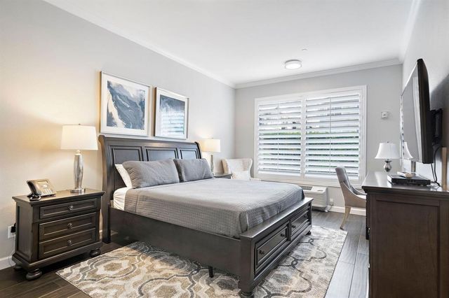 3333 Allen Parkway 1309, Houston, TX 77019
