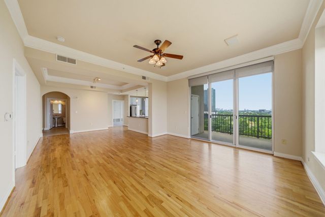 3333 Allen Parkway 1309, Houston, TX 77019