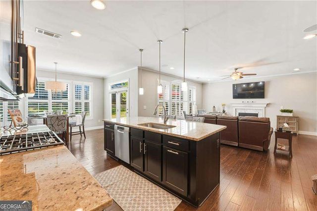 3330 Camelot Way, Cumming, GA 30040