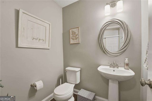 3330 Camelot Way, Cumming, GA 30040