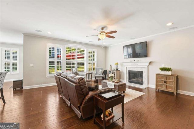 3330 Camelot Way, Cumming, GA 30040