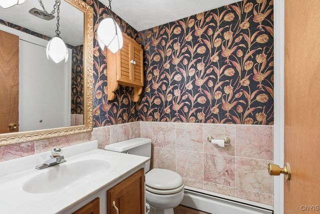 138 Owasco Street, Auburn, NY 13021