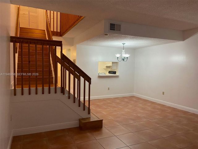 10030 HAMMOCKS 203, Miami, FL 33196