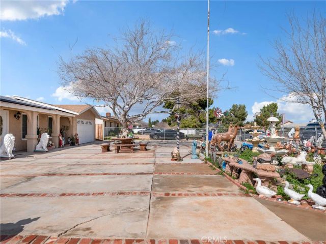 15530 Ute, Apple Valley, CA 92307