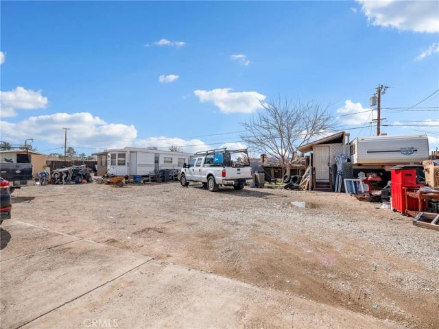 15530 Ute, Apple Valley, CA 92307