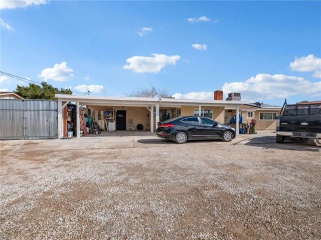 15530 Ute, Apple Valley, CA 92307