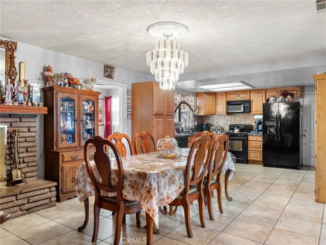 15530 Ute, Apple Valley, CA 92307