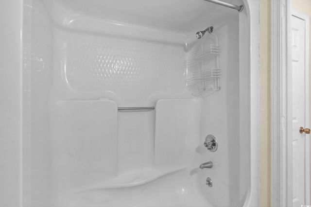 406 75th Ave N Apt Q, Myrtle Beach, SC 29572