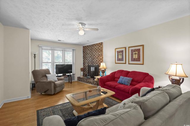 406 75th Ave N Apt Q, Myrtle Beach, SC 29572