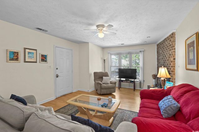 406 75th Ave N Apt Q, Myrtle Beach, SC 29572