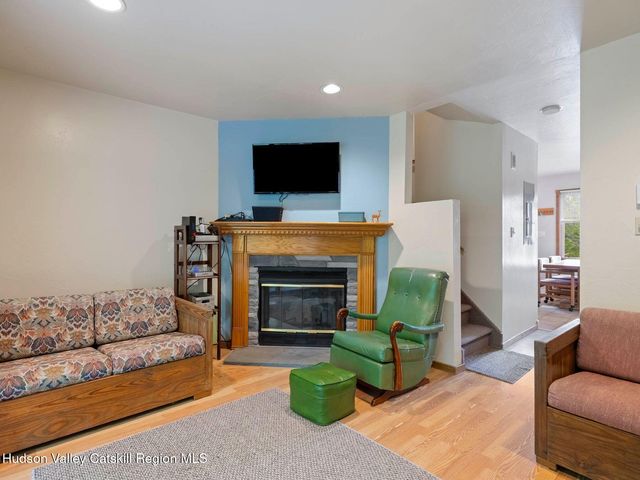 55 Quads Way 55, Windham, NY 12496