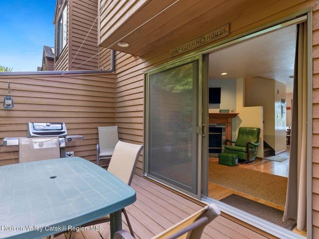 55 Quads Way 55, Windham, NY 12496