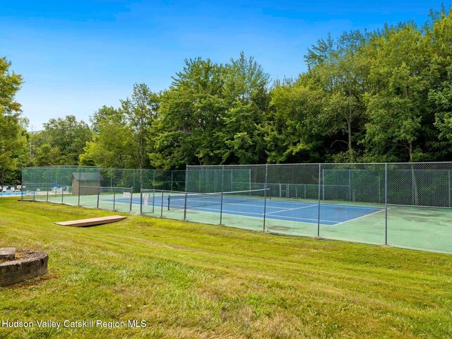 55 Quads Way 55, Windham, NY 12496