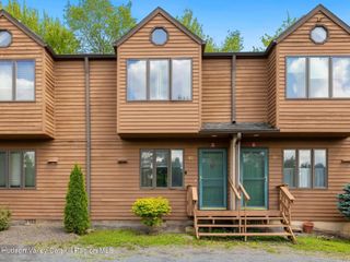 55 Quads Way 55, Windham, NY 12496