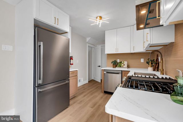 7487 GITHENS AVE, Pennsauken, NJ 08109