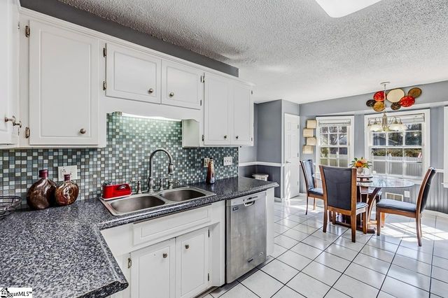 222 Briarcreek Drive, Spartanburg, SC 29301