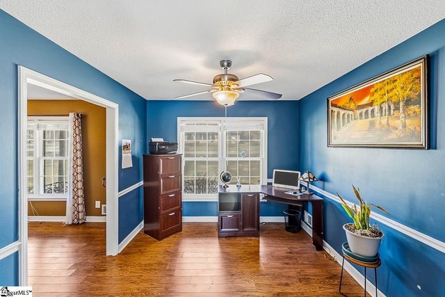 222 Briarcreek Drive, Spartanburg, SC 29301