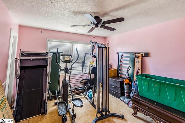 222 Briarcreek Drive, Spartanburg, SC 29301