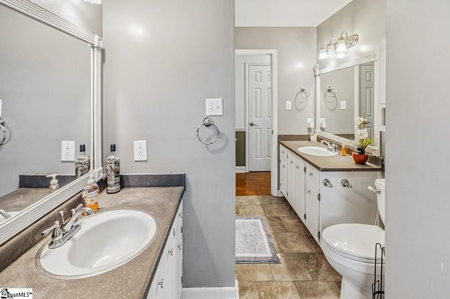 222 Briarcreek Drive, Spartanburg, SC 29301