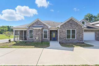 1124 Easy Street # D, Greenwood, IN 46142