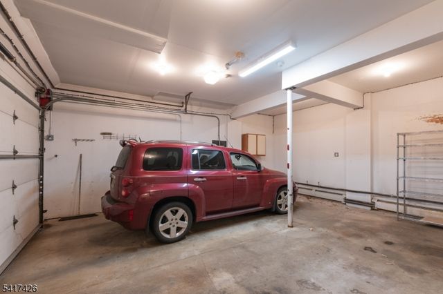 512 Van Bussum Ave, Garfield City, NJ 07026