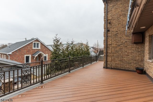 512 Van Bussum Ave, Garfield City, NJ 07026