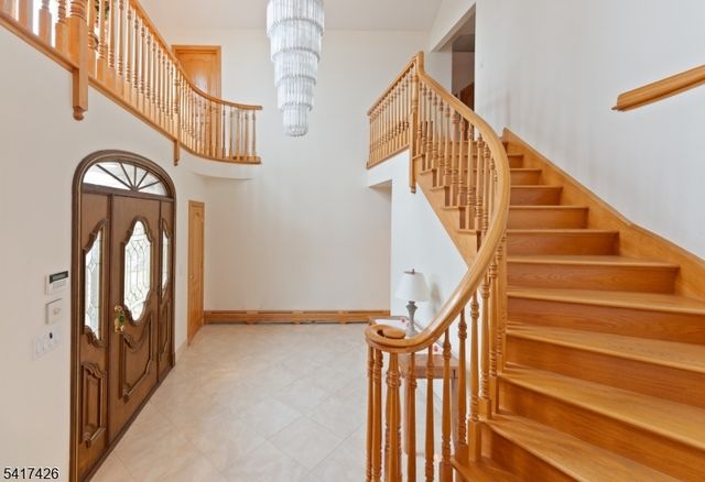 512 Van Bussum Ave, Garfield City, NJ 07026