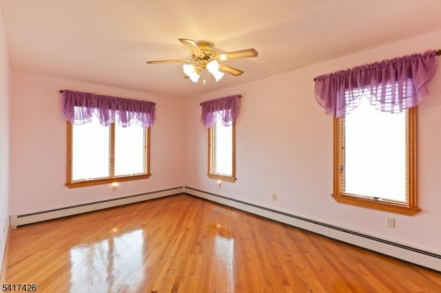 512 Van Bussum Ave, Garfield City, NJ 07026