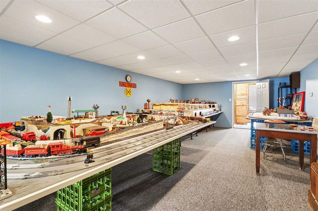 4601 Anderson, Albion, MI 49224