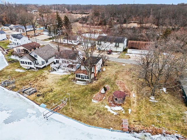 4601 Anderson, Albion, MI 49224