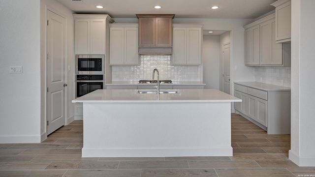 4108 Mountain Ash, San Antonio, TX 78245