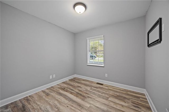 18 Candlestick Drive, Thomasville, NC 27360