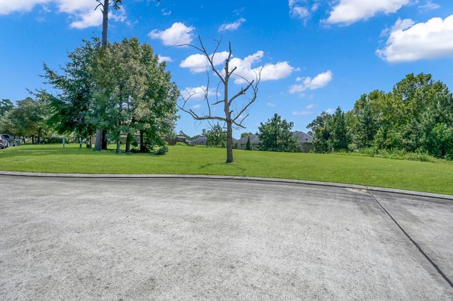 2400 Bramlet Drive, Conroe, TX 77304